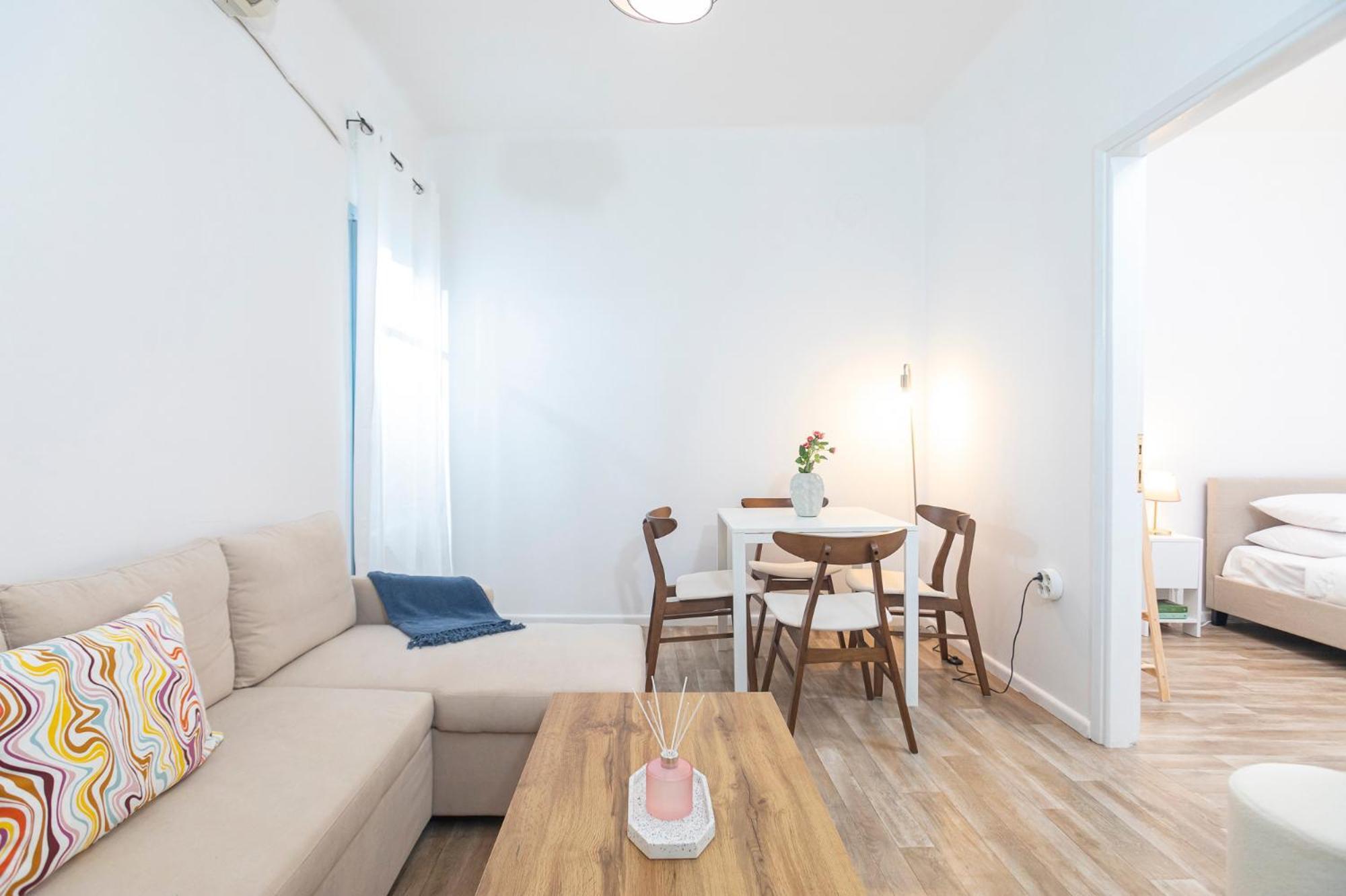 Mainavenue Living Local Apartment Солун Екстериор снимка