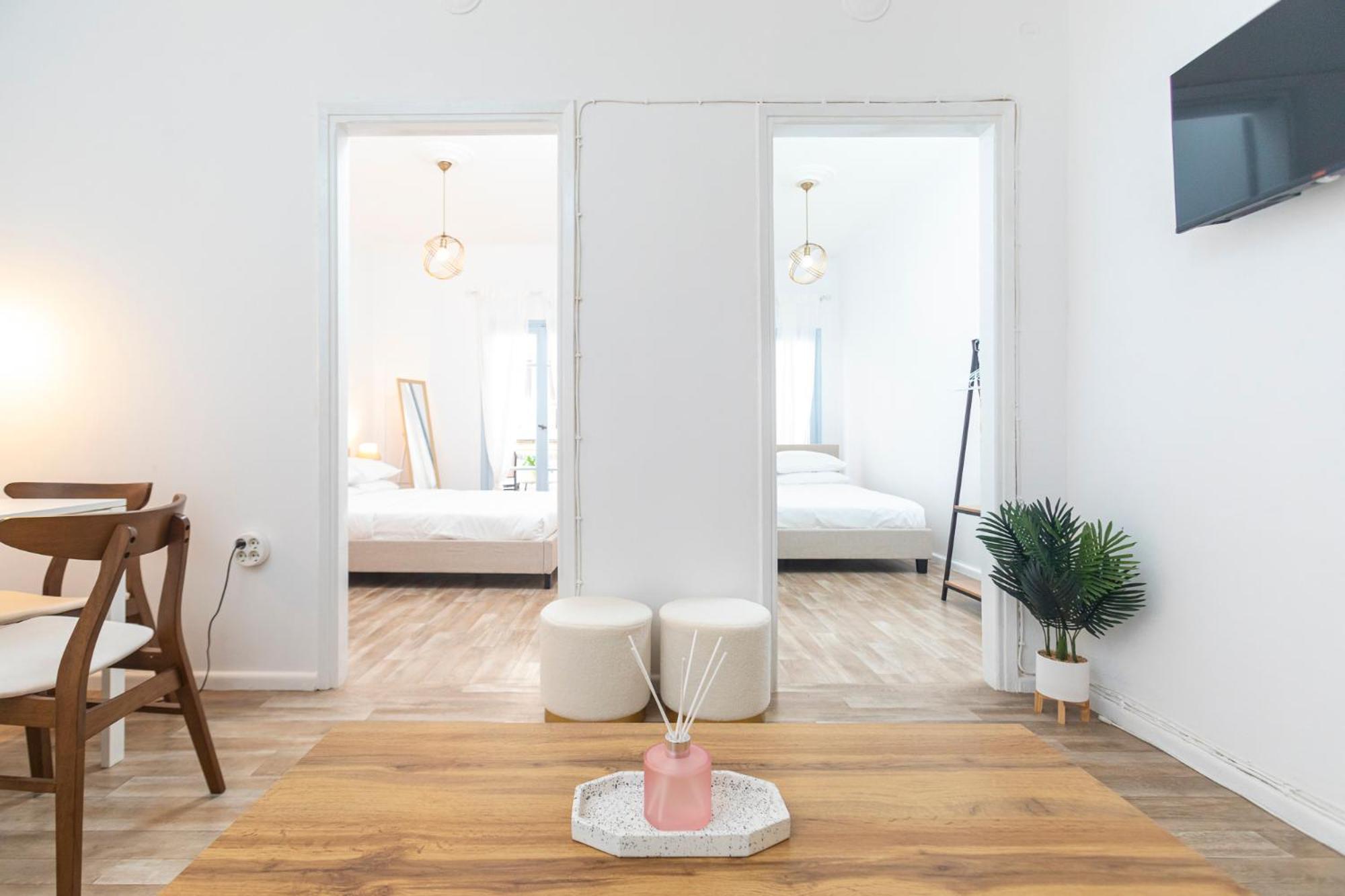 Mainavenue Living Local Apartment Солун Екстериор снимка