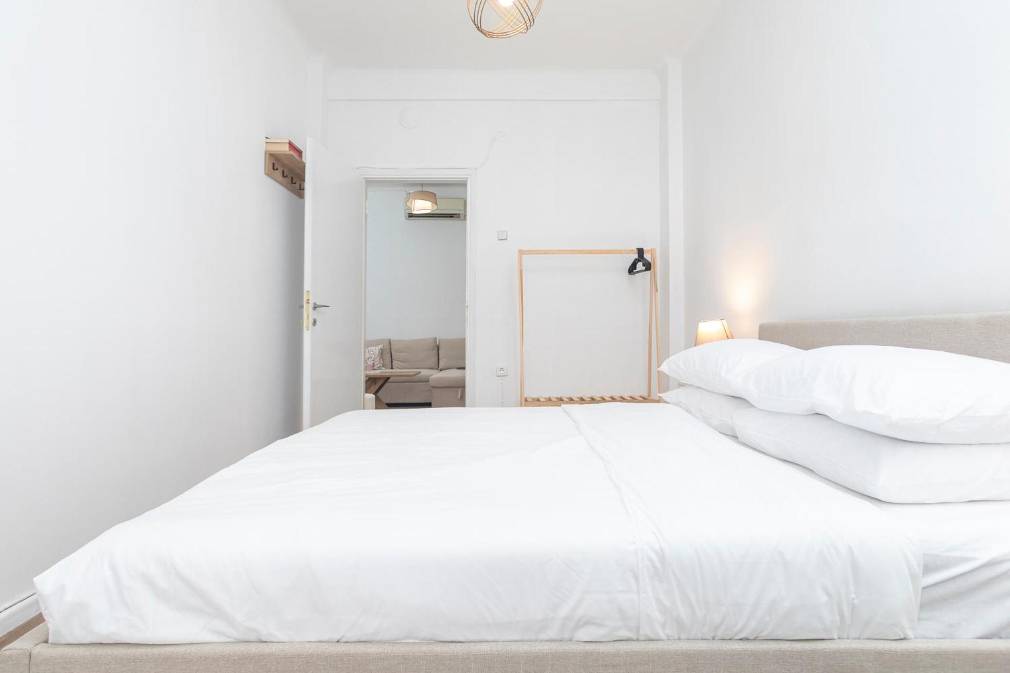 Mainavenue Living Local Apartment Солун Екстериор снимка
