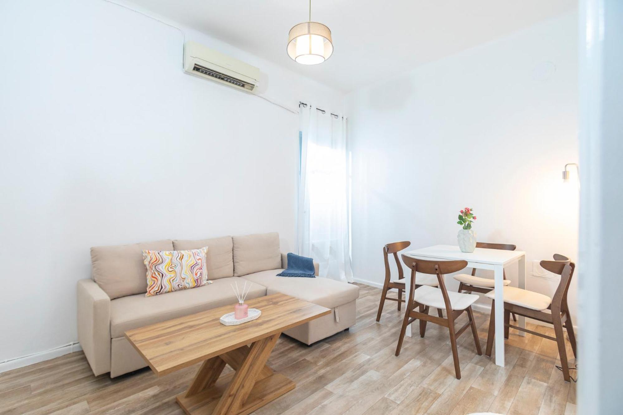 Mainavenue Living Local Apartment Солун Екстериор снимка
