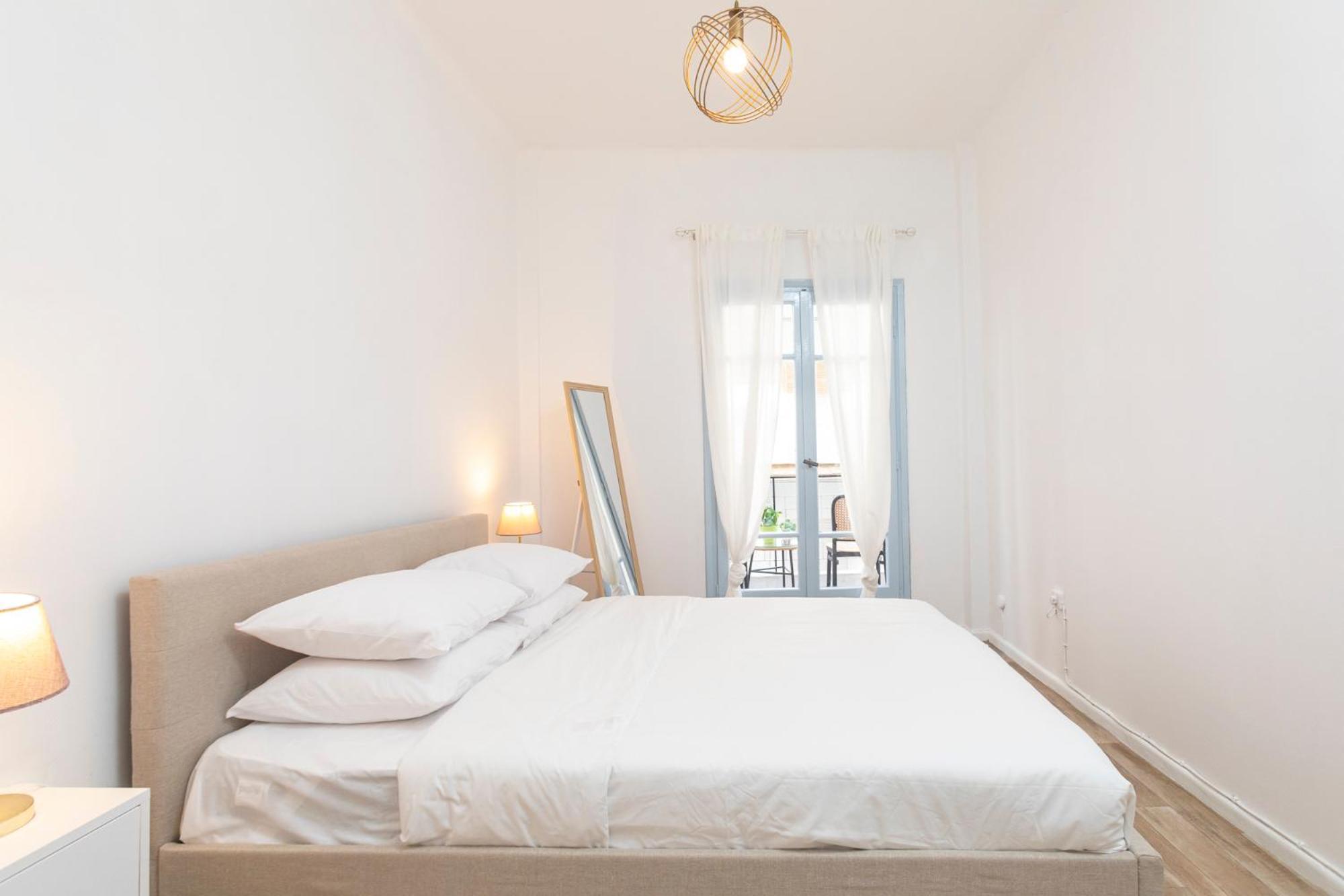 Mainavenue Living Local Apartment Солун Екстериор снимка